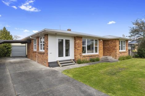 Photo of property in 99 Mount View Road, Melville, Hamilton, 3206