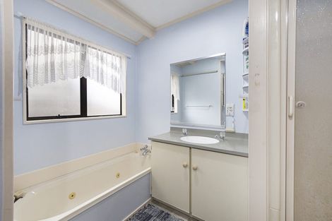 Photo of property in 13 Harry Martin Drive, Putaruru, 3411