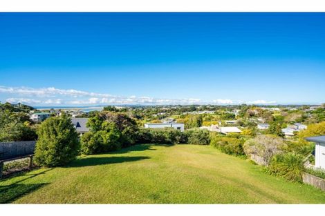 Photo of property in 52 Cullen Street, Mangawhai Heads, Mangawhai, 0505