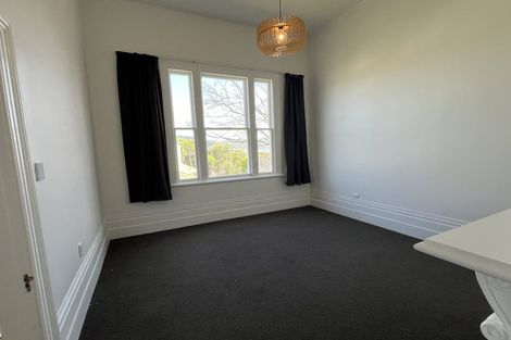 Photo of property in 8 Doctors Common, Mount Victoria, Wellington, 6011