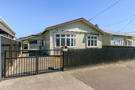 Photo of property in 13 Collins Street, Petone, Lower Hutt, 5012