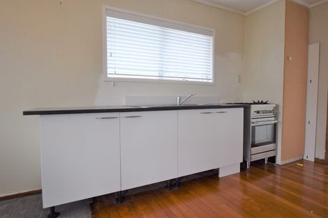 Photo of property in 11a Brunner Road, Glen Eden, Auckland, 0602