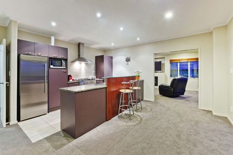 Photo of property in 162 Kittiwake Drive, Schnapper Rock, Auckland, 0632