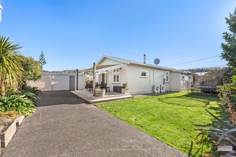 Photo of property in 16 Montague Street, Alicetown, Lower Hutt, 5010