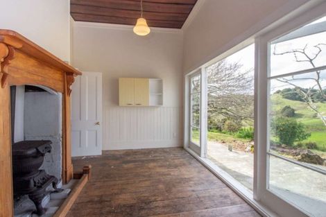 Photo of property in 34 Hartnell Road, Waiotira, 0193