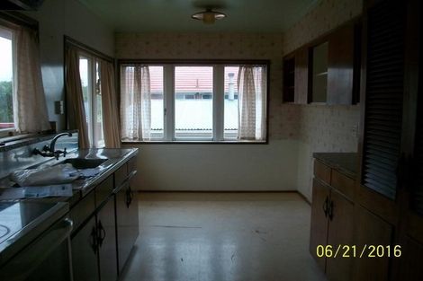 Photo of property in 23 Barbary Avenue, Kelston, Auckland, 0602