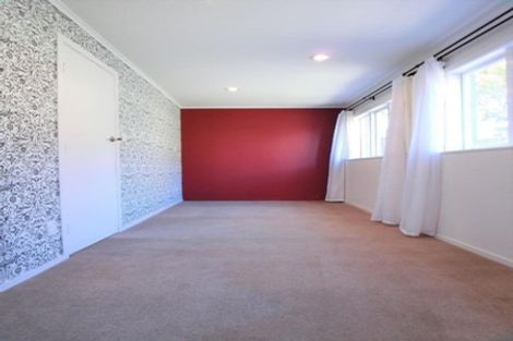 Photo of property in 1/21 Watea Road, Torbay, Auckland, 0630