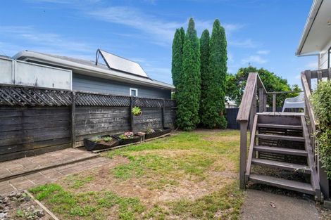 Photo of property in 19 Millers Road, Brookfield, Tauranga, 3110