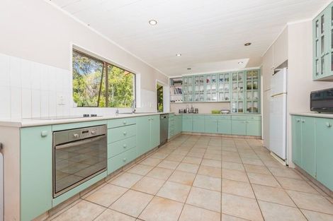 Photo of property in 3 Mulberry Place, Glenfield, Auckland, 0629