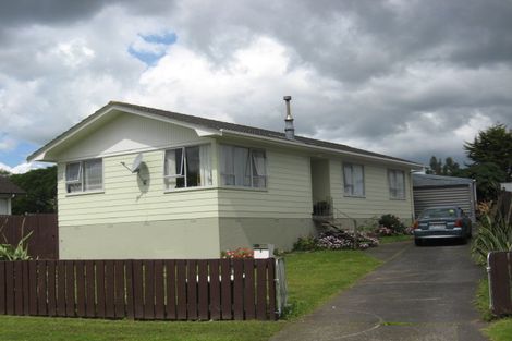 Photo of property in 5 Carter Place, Manurewa, Auckland, 2102