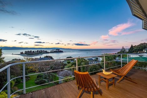 Photo of property in 27 Richardson Street, Britannia Heights, Nelson, 7010