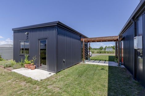 Photo of property in 100 Aorangi Road, Maraekakaho, Hastings, 4171