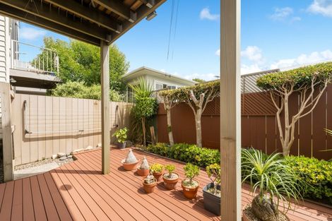 Photo of property in 1/51 Henderson Valley Road, Henderson, Auckland, 0612