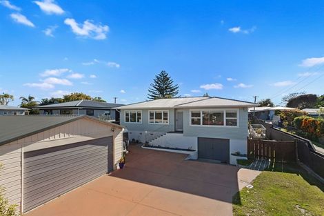 Photo of property in 16 Henderson Street, Whakatane, 3120