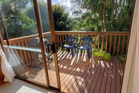 Photo of property in 2/11 Long Bay Drive, Torbay, Auckland, 0630