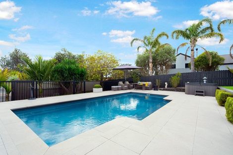 Photo of property in 61 Alec Craig Way, Gulf Harbour, Whangaparaoa, 0930