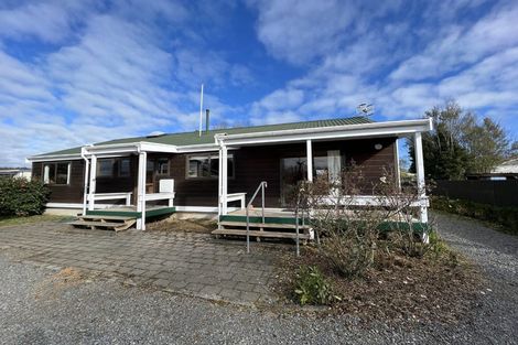 Photo of property in 3 Oxford Street, Marton, 4710