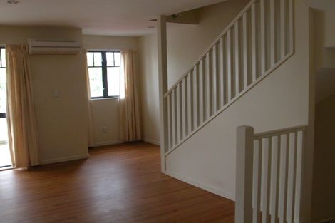 Photo of property in 132 Aro Street, Aro Valley, Wellington, 6021