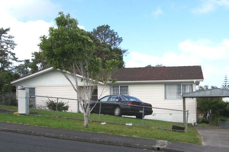 Photo of property in 4 Kemp Road, Massey, Auckland, 0614