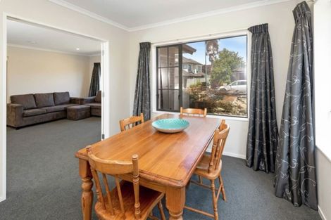 Photo of property in 9 Franshell Crescent, East Tamaki, Auckland, 2013