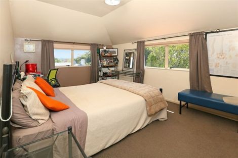 Photo of property in 10a Blacklock Avenue, Henderson, Auckland, 0612