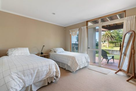Photo of property in 1173 Papamoa Beach Road, Papamoa Beach, Papamoa, 3118