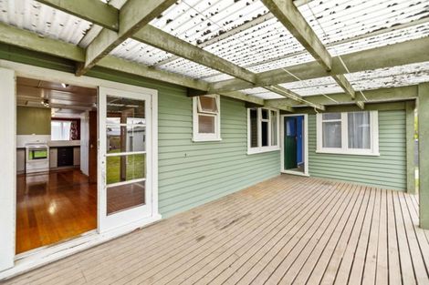 Photo of property in 10 Atkins Street, Patutahi, Gisborne, 4072