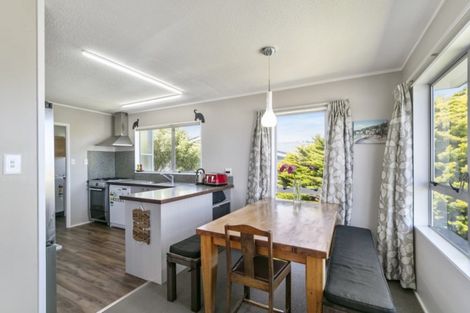 Photo of property in 14 Kaitangata Crescent, Kelson, Lower Hutt, 5010