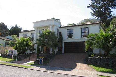 Photo of property in 1/27 Penguin Drive, Murrays Bay, Auckland, 0630