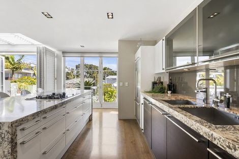 Photo of property in 62 St Marys Road, Saint Marys Bay, Auckland, 1011