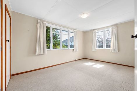 Photo of property in 11 Hockin Place, Fairfield, Hamilton, 3214