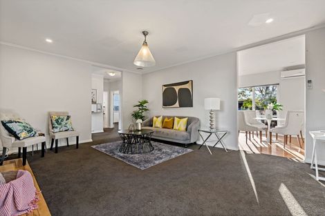 Photo of property in 76 Queenstown Road, Onehunga, Auckland, 1061