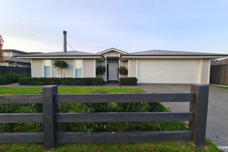 Photo of property in 18 Sterling Drive, Prebbleton, 7604