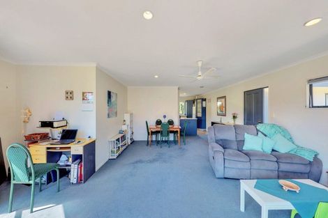 Photo of property in 61 Waipuna Grove, Welcome Bay, Tauranga, 3112