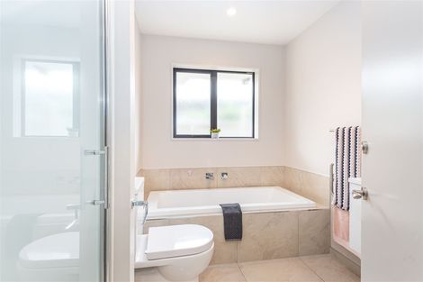 Photo of property in 97 Caulfield Avenue, Halswell, Christchurch, 8025