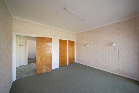 Photo of property in 12 Grey Street, Hawera, 4610