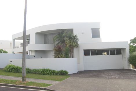 Photo of property in 60 Onetaunga Road, Chatswood, Auckland, 0626