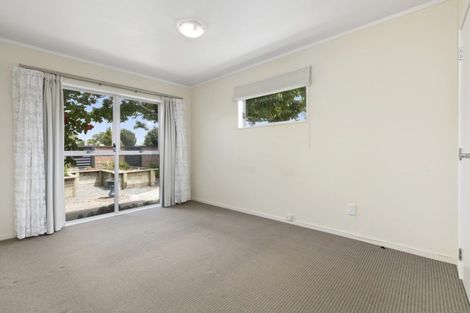 Photo of property in 486 Devonport Road, Tauranga South, Tauranga, 3112
