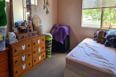 Photo of property in 14 Gina Avenue, Ranui, Auckland, 0612