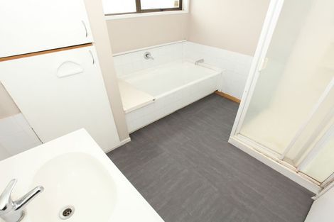 Photo of property in 29 Odlin Crescent, Nawton, Hamilton, 3200