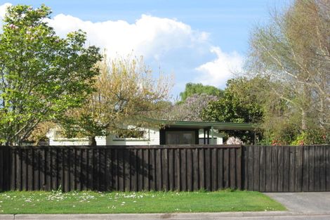 Photo of property in 65a Robinson Avenue, Holdens Bay, Rotorua, 3010