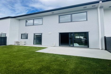 Photo of property in 6a Melleray Place, Randwick Park, Auckland, 2105