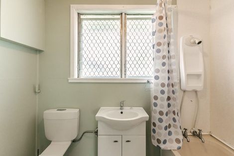 Photo of property in 3 Oakley Street, Palmerston North, 4410