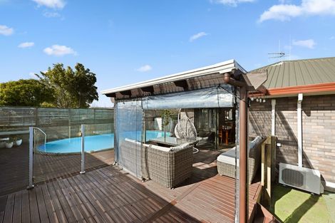 Photo of property in 27 Halcione Close, Flagstaff, Hamilton, 3210