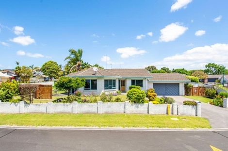 Photo of property in 1 Ryegrass Dell, Welcome Bay, Tauranga, 3112