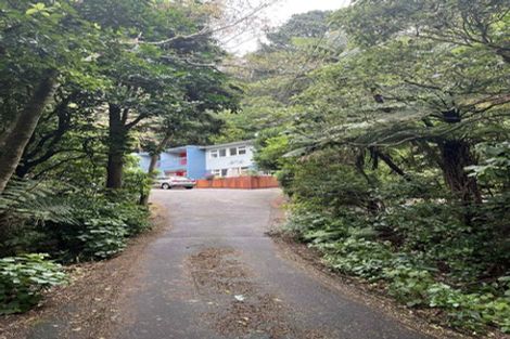 Photo of property in 2/8 Kaitawa Road, York Bay, Lower Hutt, 5013