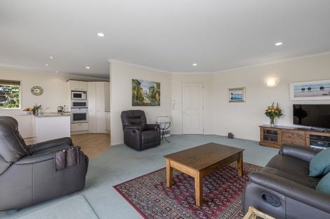 Photo of property in 24 Kiriwai Place, Matua, Tauranga, 3110