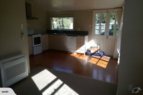 Photo of property in 19 Woodville Street, Edgeware, Christchurch, 8013