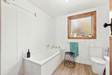 Photo of property in 20 Manning Place, Woolston, Christchurch, 8023