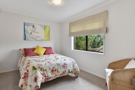 Photo of property in 6 Freelance Terrace, Pahurehure, Papakura, 2113